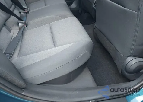 2025 Toyota Camry Le from USA, damaged, VIN 4T1DAACK6SU202981